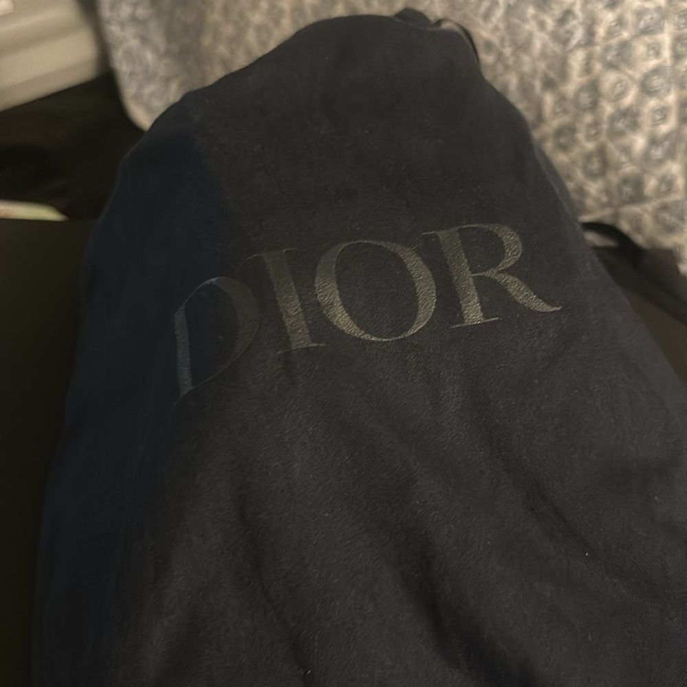 Men’s Dior B21 Authentic Worn Once - Picture 5 of 5